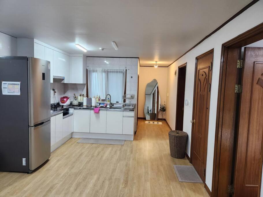 Yongsan Cozy House * Seoul
